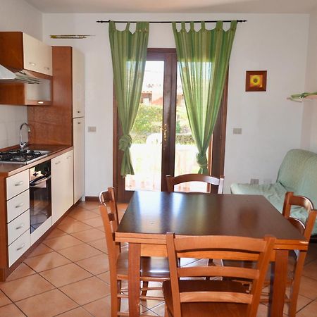 Iss Travel, Ambra Apartments - 800 M From La Cinta Beach San Teodoro  Exteriör bild